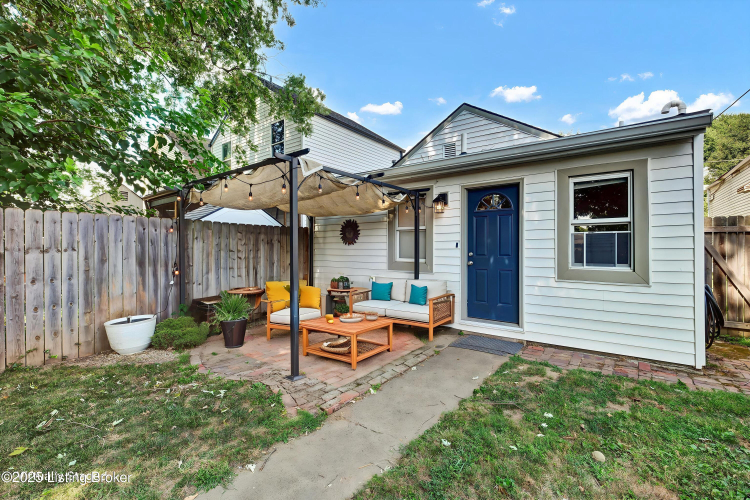 Listing Image 6