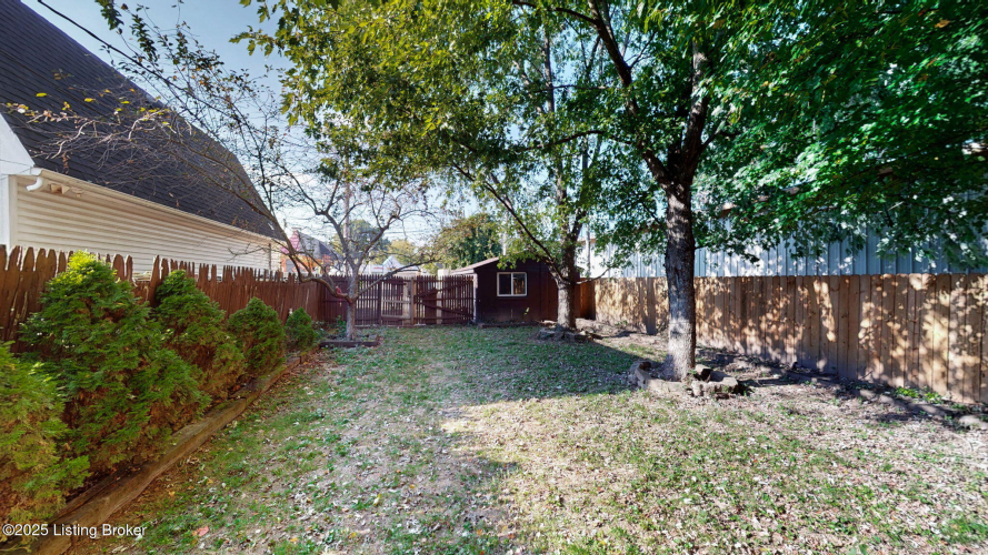 Listing Image 24