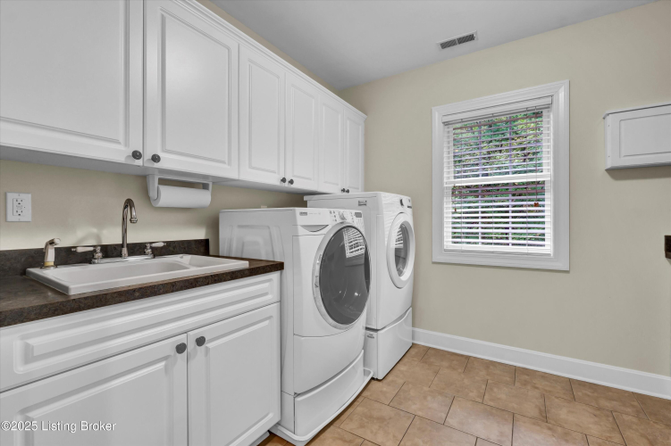 Listing Image 57