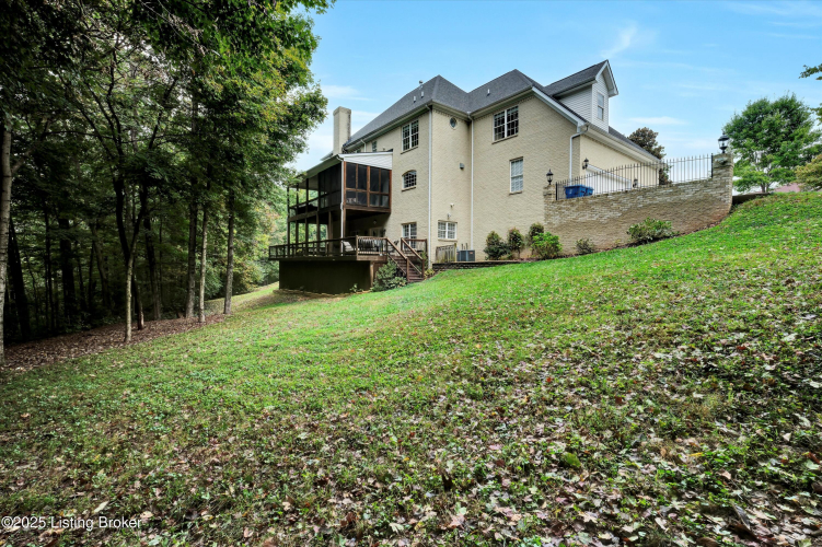 Listing Image 76