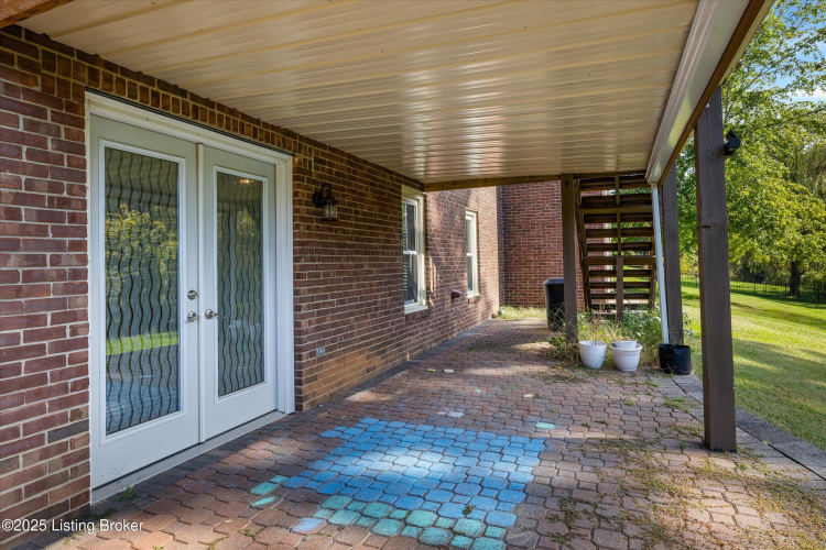 Listing Image 42