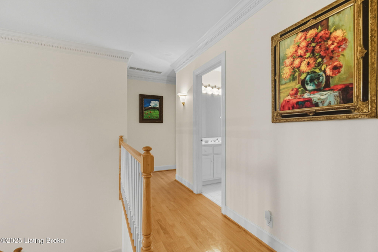 Listing Image 27