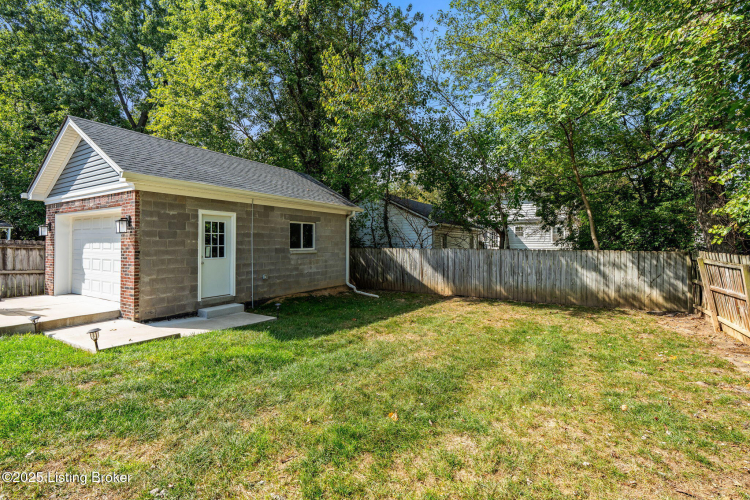 Listing Image 47