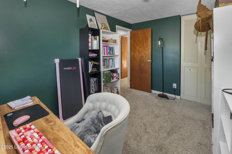 Listing Image 24