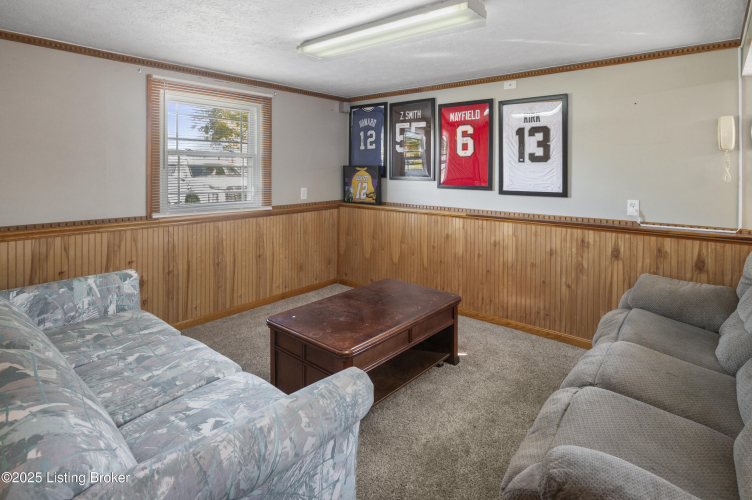 Listing Image 28