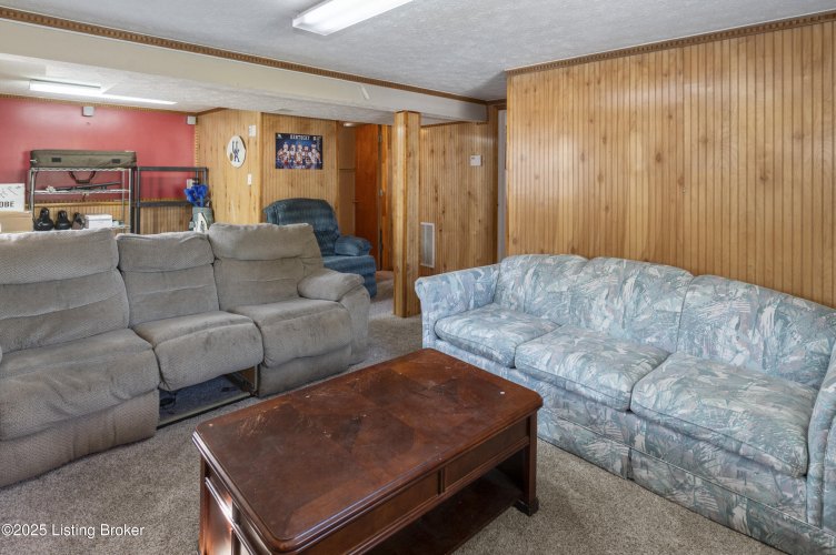 Listing Image 30