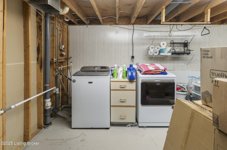 Listing Image 36