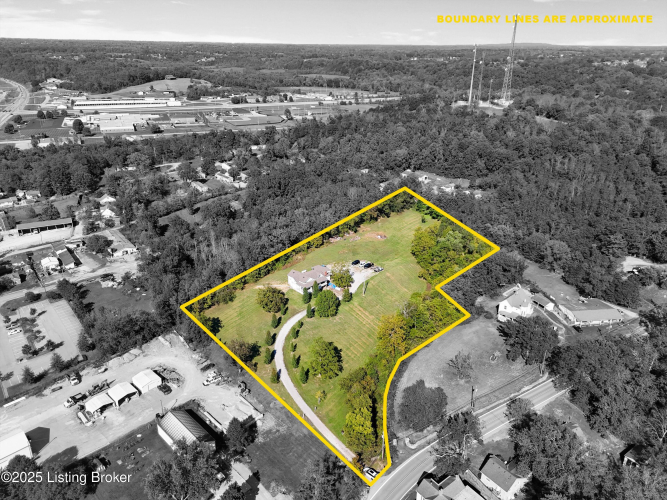 Listing Image 4