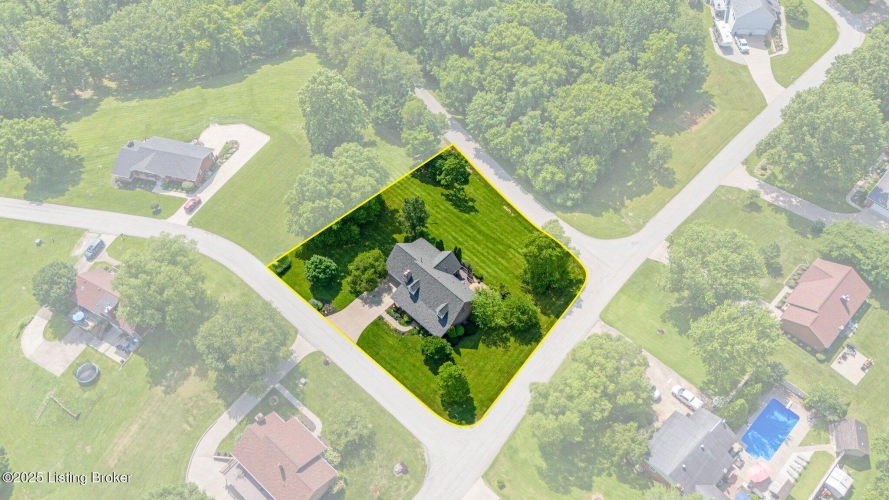 Listing Image 52