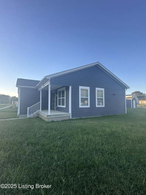 Listing Image 8