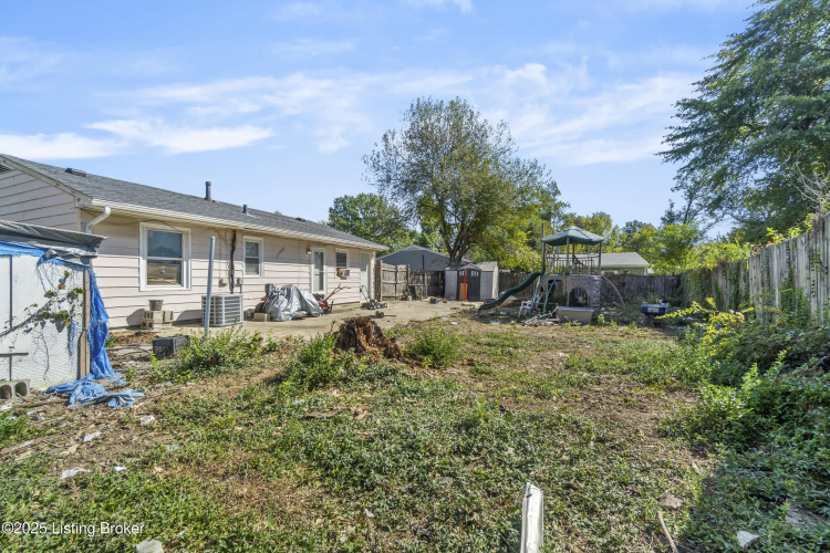 Listing Image 17