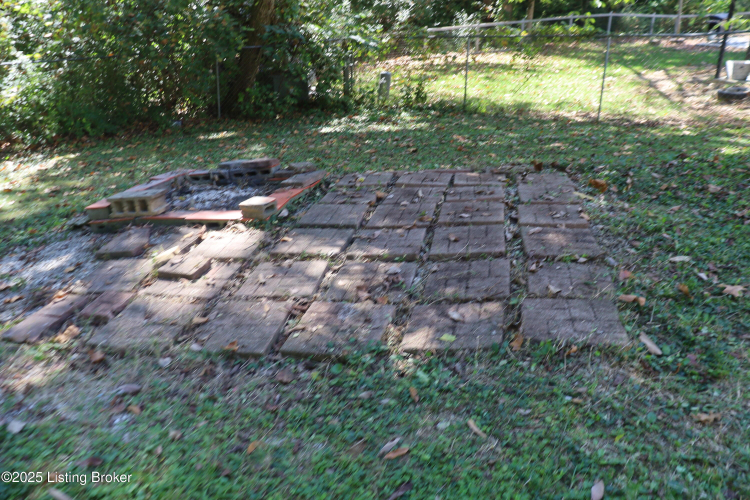 Listing Image 18