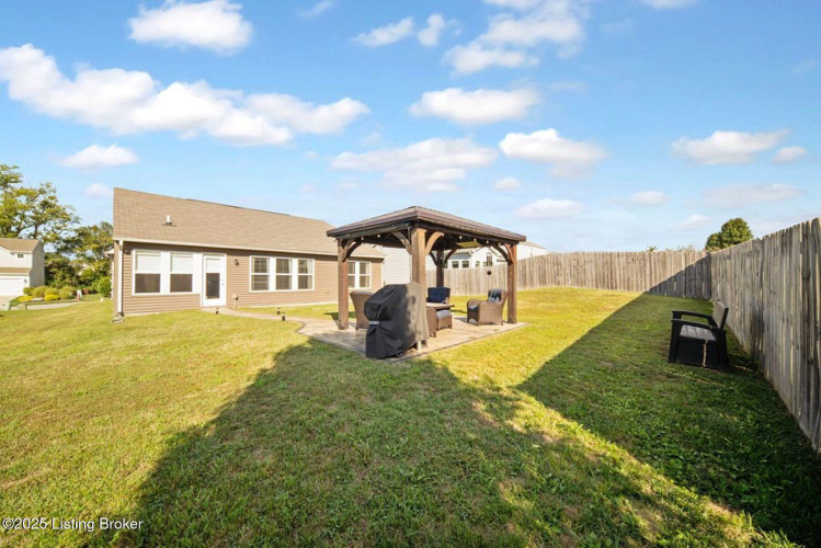 Listing Image 17