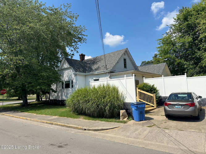 Listing Image 23