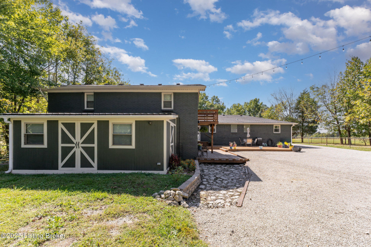 Listing Image 48