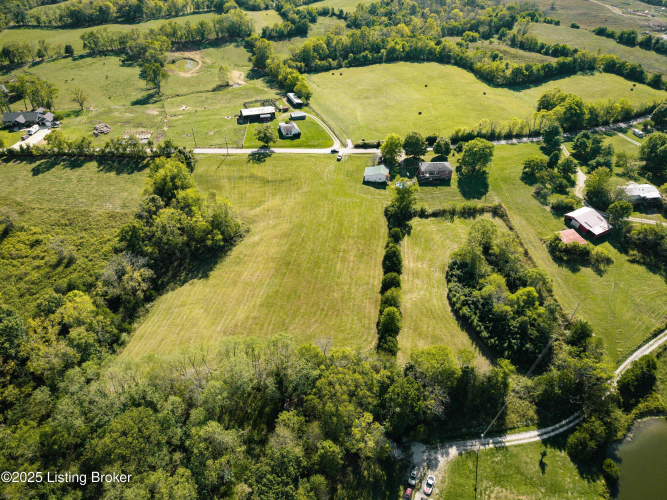 Listing Image 44