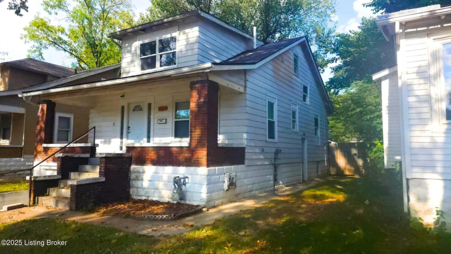 Listing Image 3