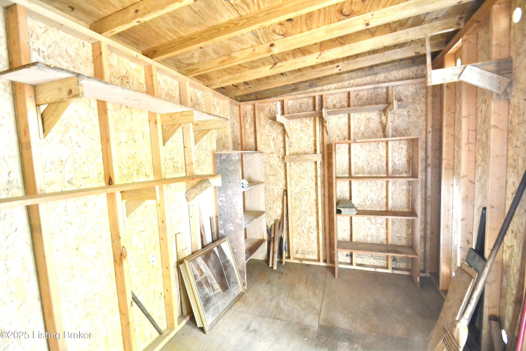 Listing Image 20