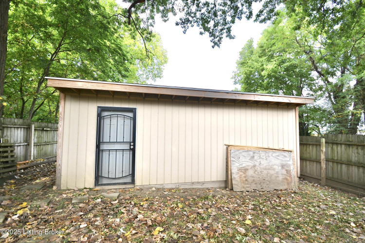 Listing Image 23