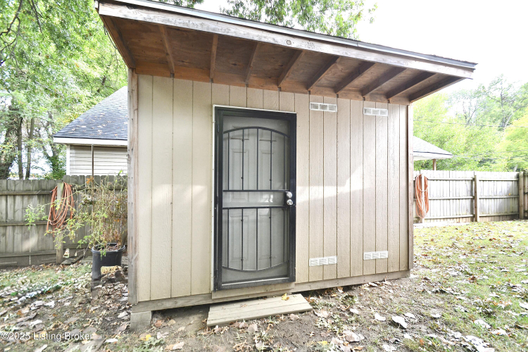 Listing Image 24