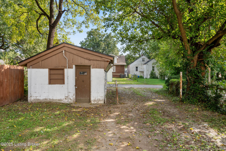 Listing Image 26