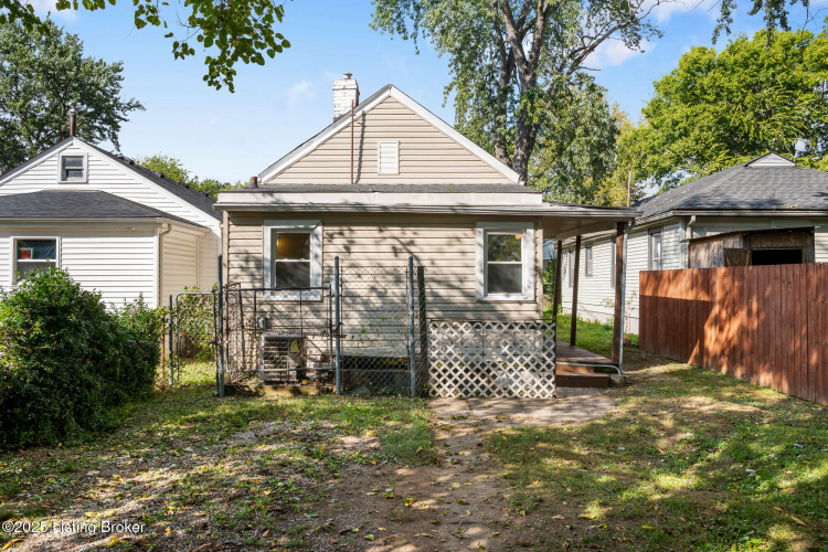 Listing Image 27