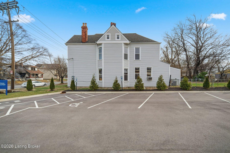 Listing Image 49