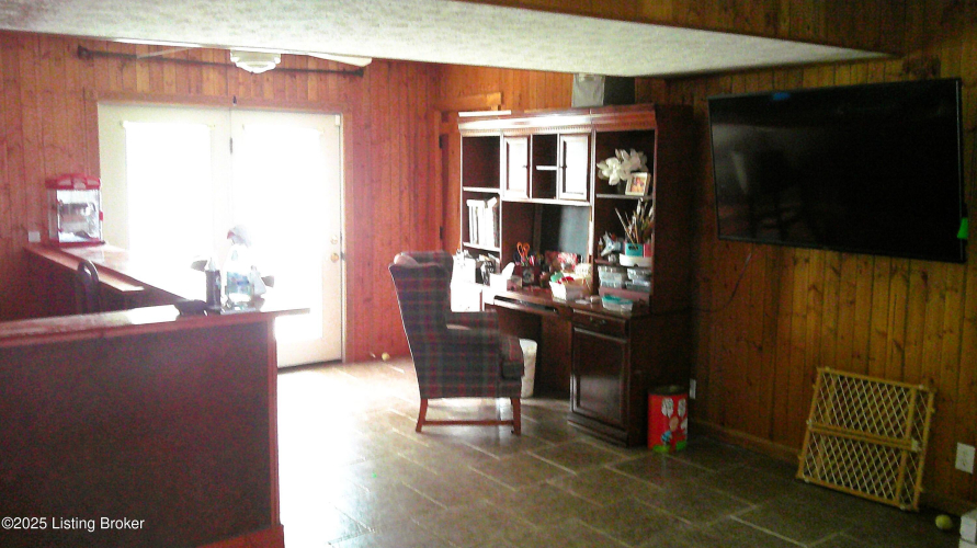 Listing Image 39