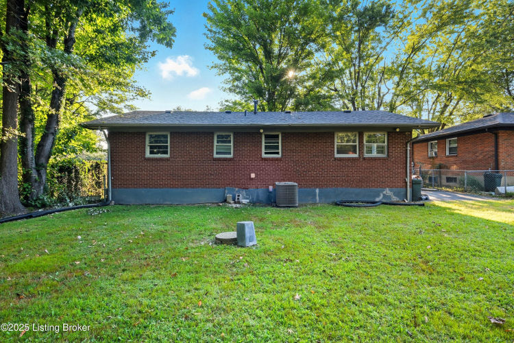 Listing Image 23