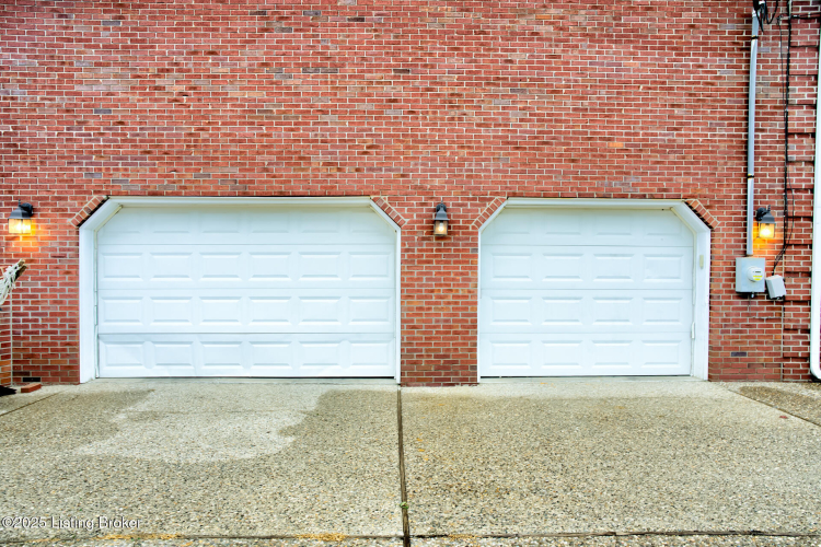 Listing Image 29