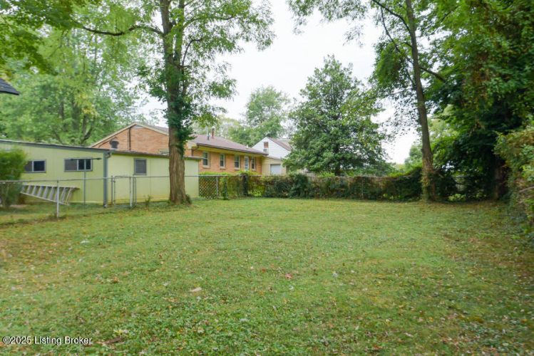 Listing Image 24