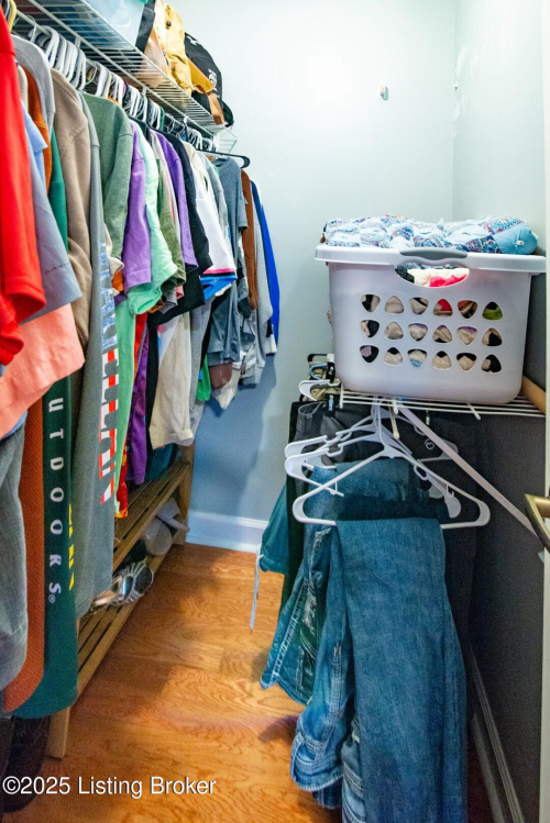 Listing Image 30