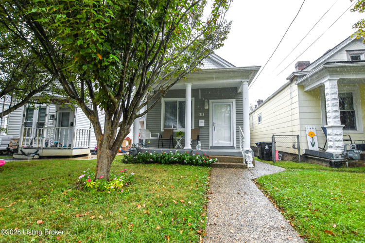 Listing Image 4