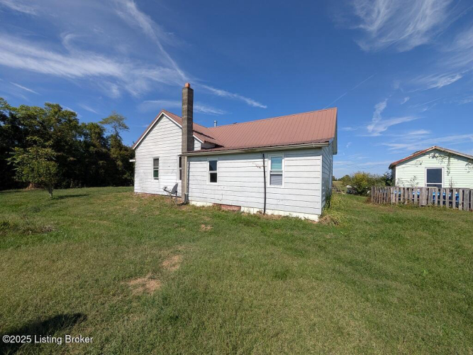 Listing Image 16