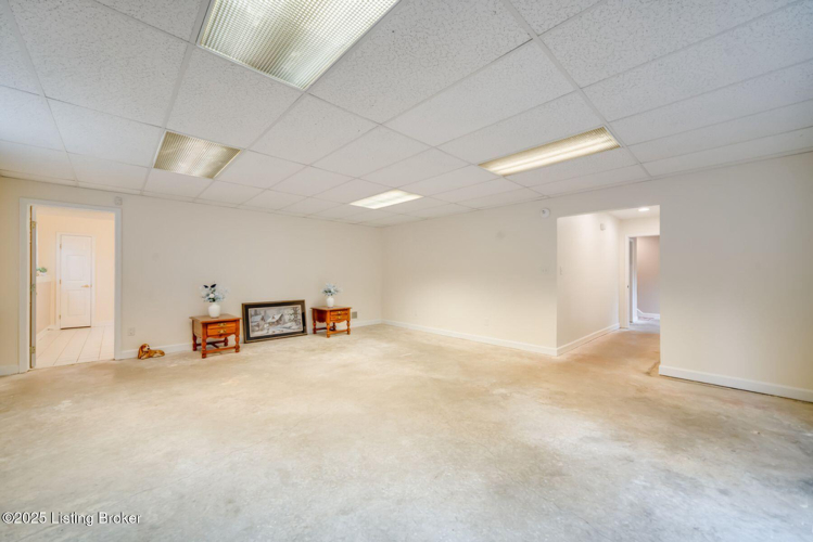 Listing Image 47