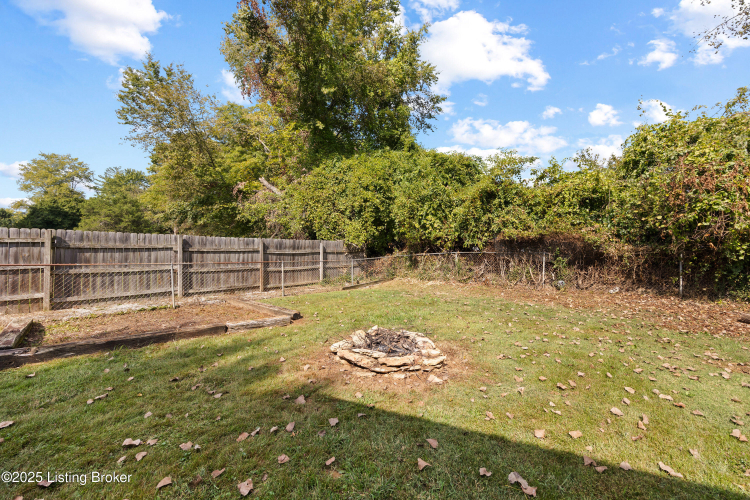 Listing Image 24