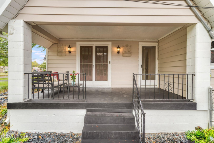 Listing Image 10