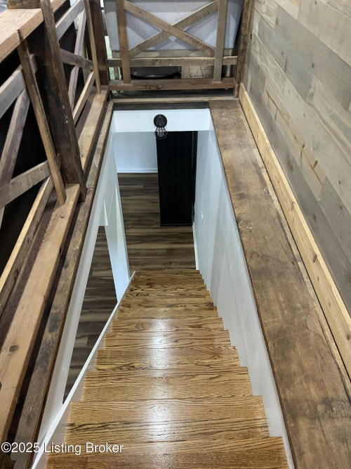 Listing Image 25