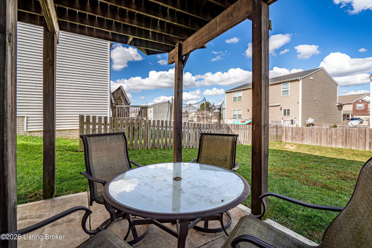 Listing Image 59