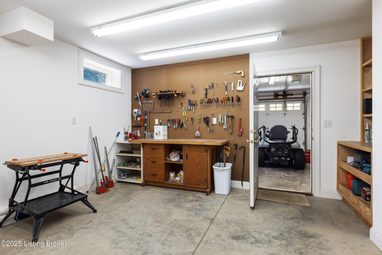 Listing Image 53