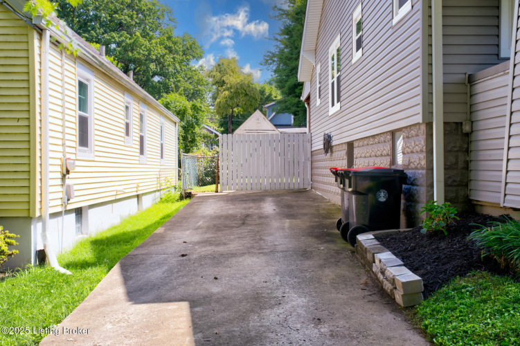 Listing Image 34