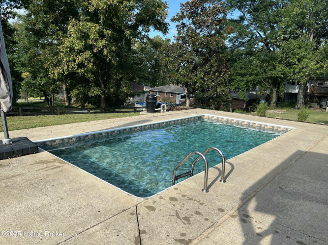 Listing Image 45