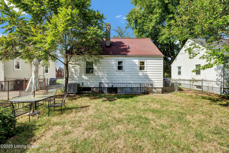 Listing Image 21
