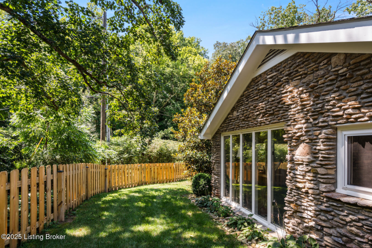 Listing Image 55
