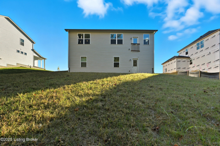 Listing Image 40