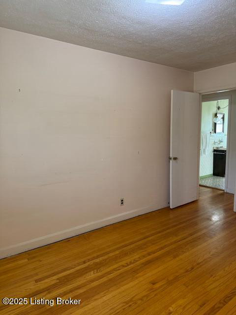 Listing Image 29