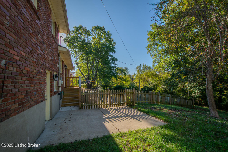 Listing Image 53