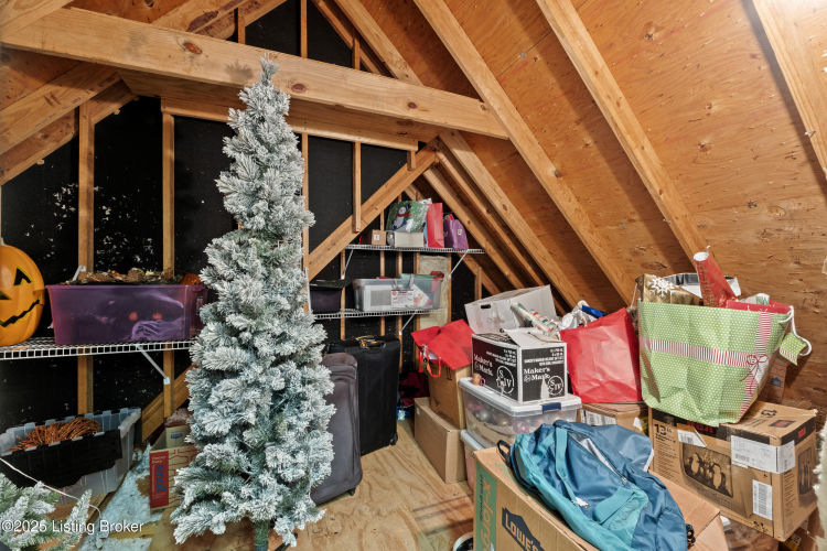 Listing Image 64