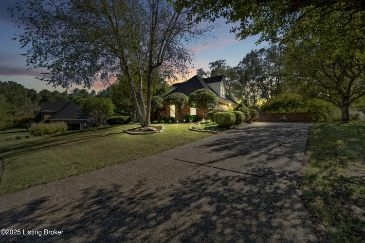 Listing Image 75