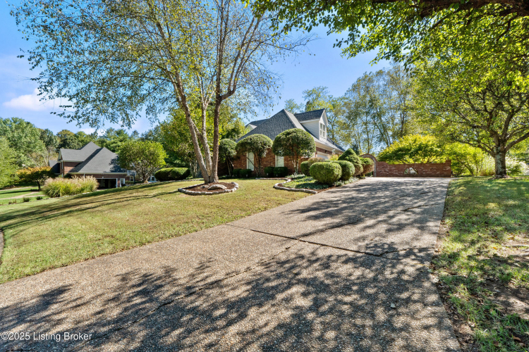 Listing Image 76
